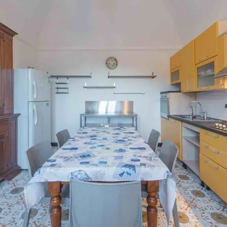 Sul Borgo Finale Ligure